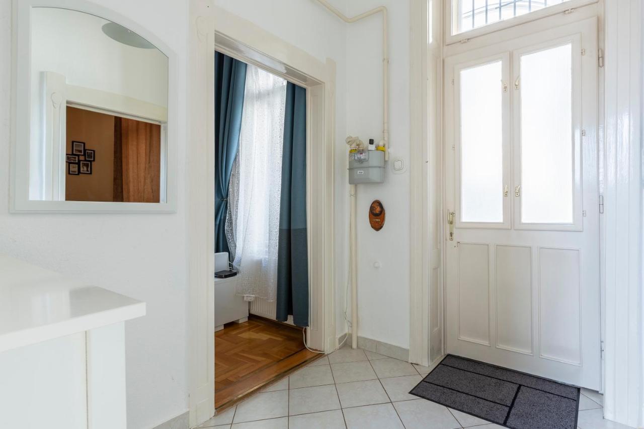 Deluxe Dream Home In The Center Budapest Exterior photo